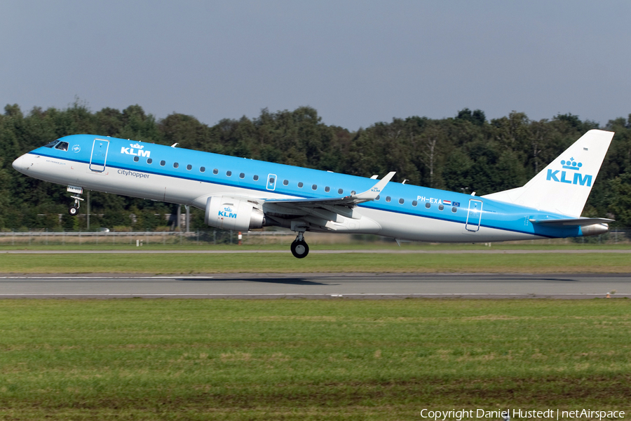 KLM Cityhopper Embraer ERJ-190STD (ERJ-190-100STD) (PH-EXA) | Photo 491566