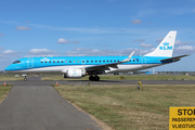 KLM Cityhopper Embraer ERJ-190STD (ERJ-190-100STD) (PH-EXB) at  Amsterdam - Schiphol, Netherlands