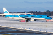 KLM Cityhopper Embraer ERJ-190STD (ERJ-190-100STD) (PH-EXB) at  Hamburg - Fuhlsbuettel (Helmut Schmidt), Germany