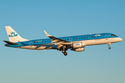 KLM Cityhopper Embraer ERJ-190STD (ERJ-190-100STD) (PH-EXC) at  Hamburg - Fuhlsbuettel (Helmut Schmidt), Germany