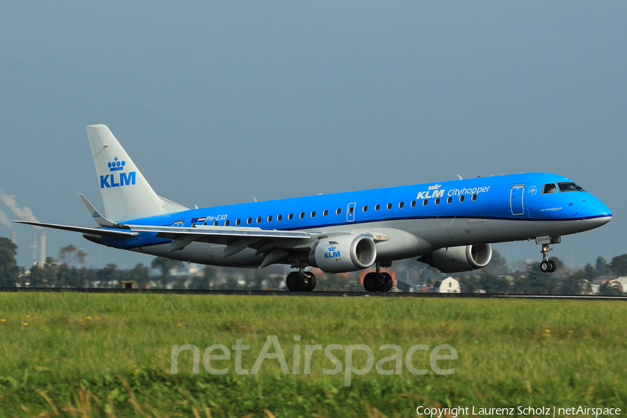 KLM Cityhopper Embraer ERJ-190STD (ERJ-190-100STD) (PH-EXD) | Photo 63555