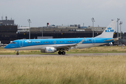 KLM Cityhopper Embraer ERJ-190STD (ERJ-190-100STD) (PH-EXD) at  Hannover - Langenhagen, Germany