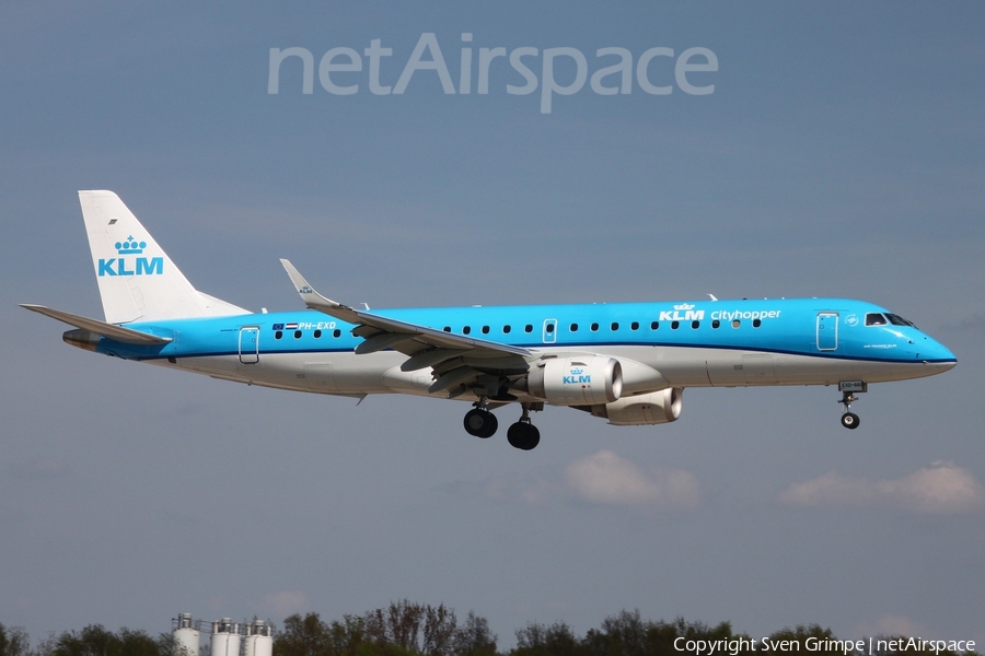 KLM Cityhopper Embraer ERJ-190STD (ERJ-190-100STD) (PH-EXD) | Photo 444850