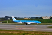 KLM Cityhopper Embraer ERJ-190STD (ERJ-190-100STD) (PH-EXD) at  Porto, Portugal