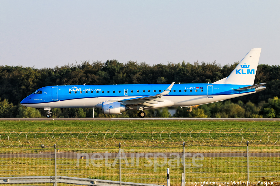KLM Cityhopper Embraer ERJ-190STD (ERJ-190-100STD) (PH-EXE) | Photo 140393
