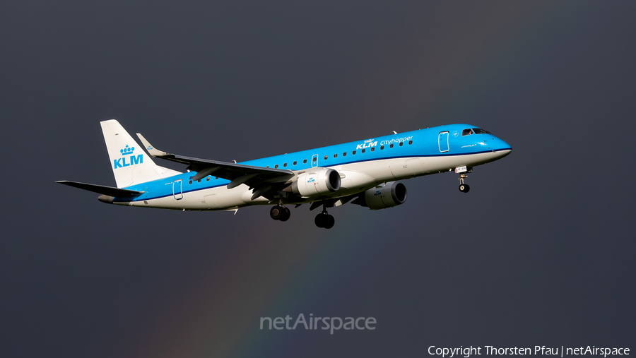 KLM Cityhopper Embraer ERJ-190STD (ERJ-190-100STD) (PH-EXF) | Photo 449391