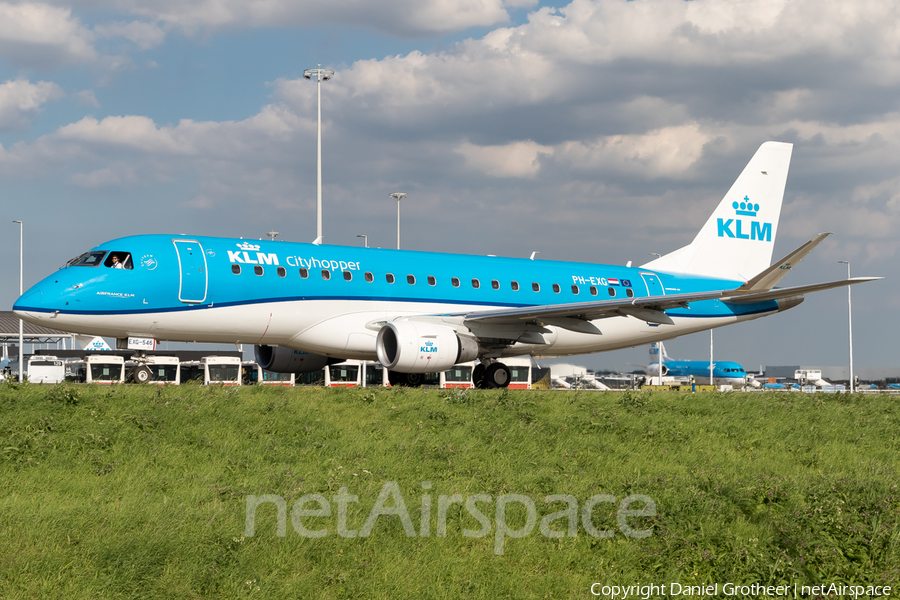 KLM Cityhopper Embraer ERJ-175STD (ERJ-170-200STD) (PH-EXG) | Photo 255621