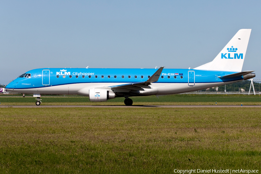 KLM Cityhopper Embraer ERJ-175STD (ERJ-170-200STD) (PH-EXH) | Photo 479474