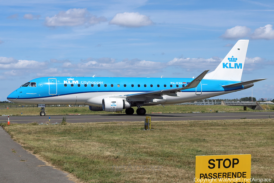 KLM Cityhopper Embraer ERJ-175STD (ERJ-170-200STD) (PH-EXH) | Photo 524219