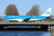 KLM Cityhopper Embraer ERJ-175STD (ERJ-170-200STD) (PH-EXH) at  Amsterdam - Schiphol, Netherlands