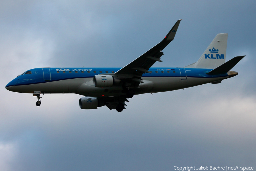 KLM Cityhopper Embraer ERJ-175STD (ERJ-170-200STD) (PH-EXI) | Photo 202726