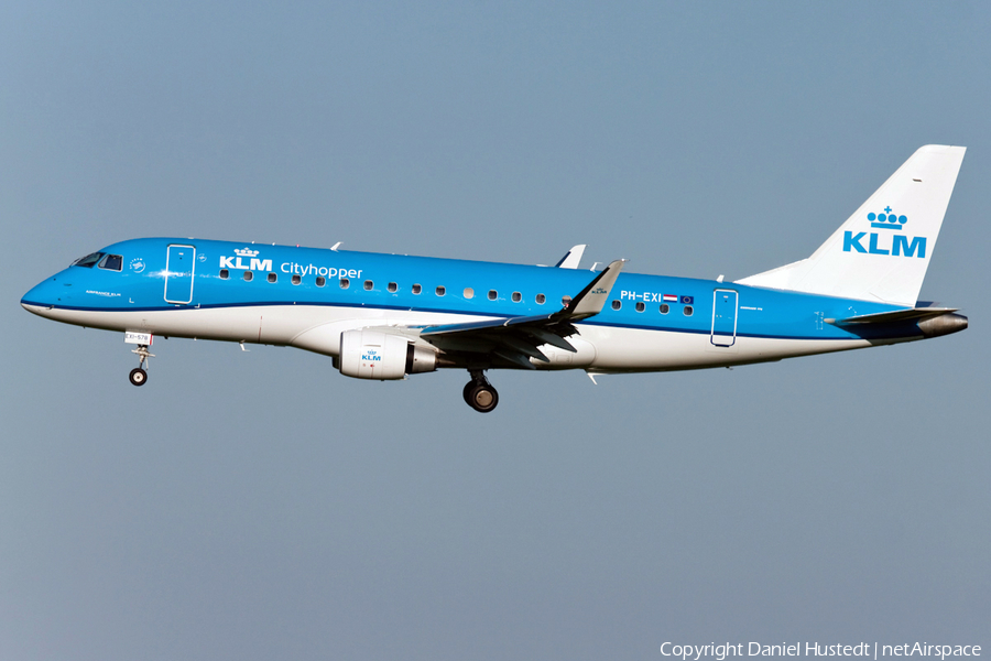 KLM Cityhopper Embraer ERJ-175STD (ERJ-170-200STD) (PH-EXI) | Photo 479953