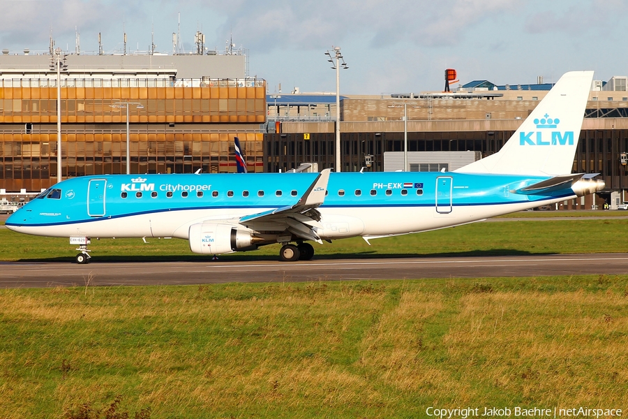 KLM Cityhopper Embraer ERJ-175LR (ERJ-170-200LR) (PH-EXK) | Photo 199393