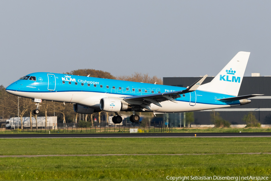 KLM Cityhopper Embraer ERJ-175STD (ERJ-170-200STD) (PH-EXL) | Photo 317894