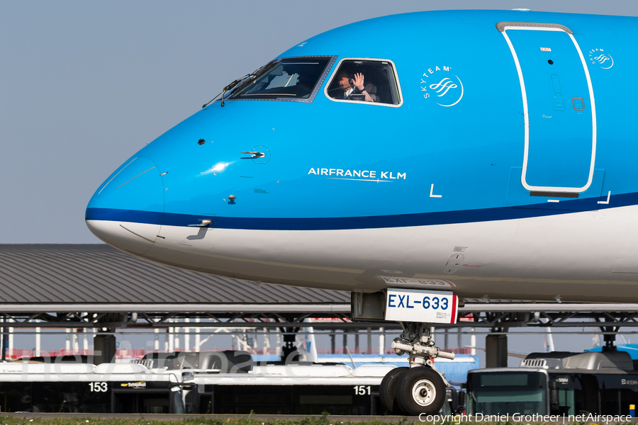 KLM Cityhopper Embraer ERJ-175STD (ERJ-170-200STD) (PH-EXL) | Photo 331350