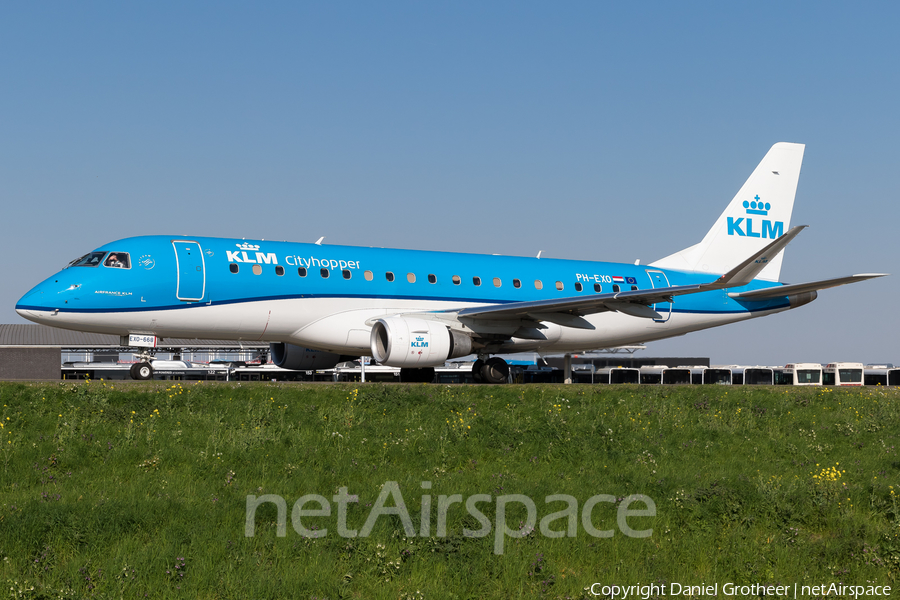 KLM Cityhopper Embraer ERJ-175STD (ERJ-170-200STD) (PH-EXO) | Photo 331358
