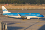 KLM Cityhopper Embraer ERJ-175STD (ERJ-170-200STD) (PH-EXO) at  Hannover - Langenhagen, Germany