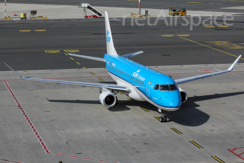 KLM Cityhopper Embraer ERJ-175STD (ERJ-170-200STD) (PH-EXO) at  Hamburg - Fuhlsbuettel (Helmut Schmidt), Germany