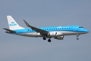 KLM Cityhopper Embraer ERJ-175STD (ERJ-170-200STD) (PH-EXS) at  Amsterdam - Schiphol, Netherlands