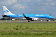KLM Cityhopper Embraer ERJ-175STD (ERJ-170-200STD) (PH-EXT) at  Amsterdam - Schiphol, Netherlands