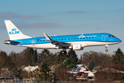 KLM Cityhopper Embraer ERJ-175STD (ERJ-170-200STD) (PH-EXT) at  Hamburg - Fuhlsbuettel (Helmut Schmidt), Germany