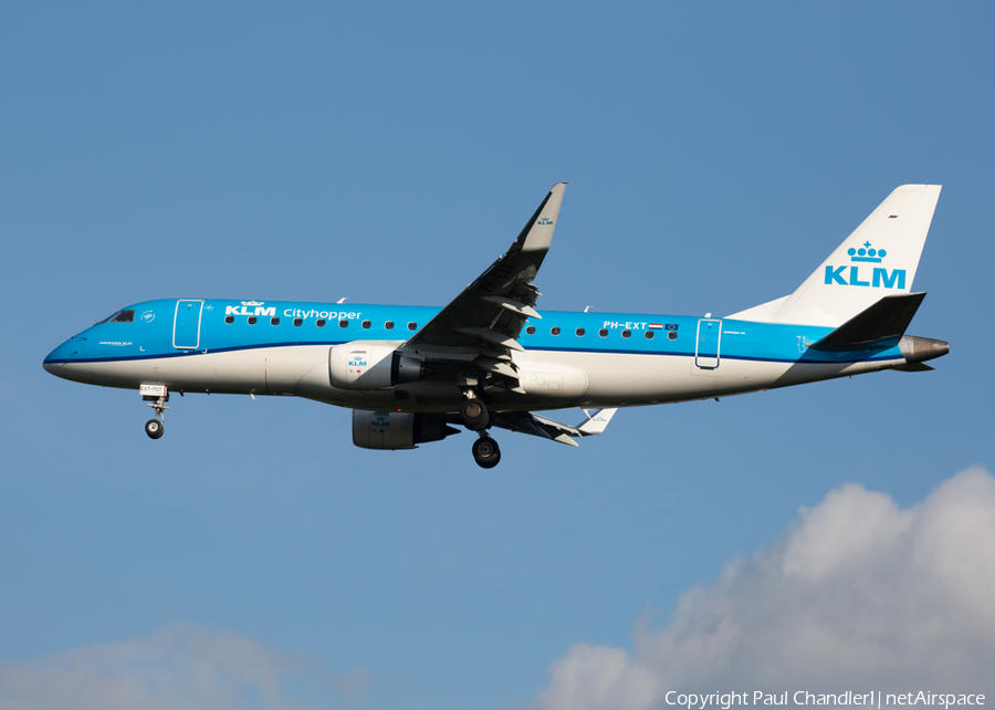 KLM Cityhopper Embraer ERJ-175STD (ERJ-170-200STD) (PH-EXT) | Photo 472441