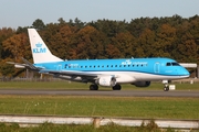 KLM Cityhopper Embraer ERJ-175STD (ERJ-170-200STD) (PH-EXU) at  Hamburg - Fuhlsbuettel (Helmut Schmidt), Germany