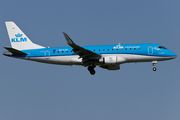 KLM Cityhopper Embraer ERJ-175STD (ERJ-170-200STD) (PH-EXW) at  Amsterdam - Schiphol, Netherlands