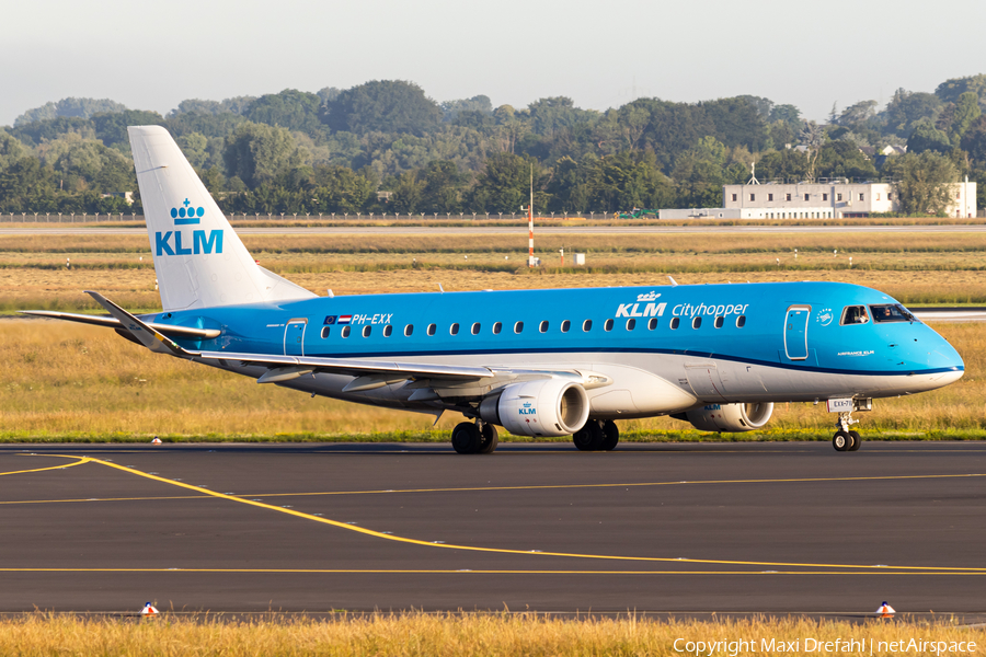KLM Cityhopper Embraer ERJ-175STD (ERJ-170-200STD) (PH-EXX) | Photo 511995