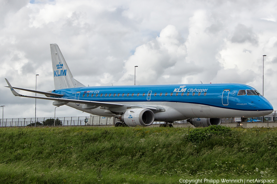 KLM Cityhopper Embraer ERJ-190LR (ERJ-190-100LR) (PH-EZA) | Photo 117670