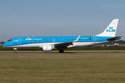 KLM Cityhopper Embraer ERJ-190LR (ERJ-190-100LR) (PH-EZA) at  Amsterdam - Schiphol, Netherlands