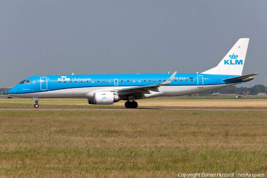 KLM Cityhopper Embraer ERJ-190LR (ERJ-190-100LR) (PH-EZA) | Photo 617402