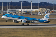 KLM Cityhopper Embraer ERJ-190LR (ERJ-190-100LR) (PH-EZB) at  Munich, Germany