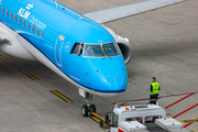 KLM Cityhopper Embraer ERJ-190LR (ERJ-190-100LR) (PH-EZB) at  Hamburg - Fuhlsbuettel (Helmut Schmidt), Germany