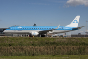 KLM Cityhopper Embraer ERJ-190STD (ERJ-190-100STD) (PH-EZC) at  Amsterdam - Schiphol, Netherlands