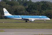 KLM Cityhopper Embraer ERJ-190STD (ERJ-190-100STD) (PH-EZC) at  Hamburg - Fuhlsbuettel (Helmut Schmidt), Germany