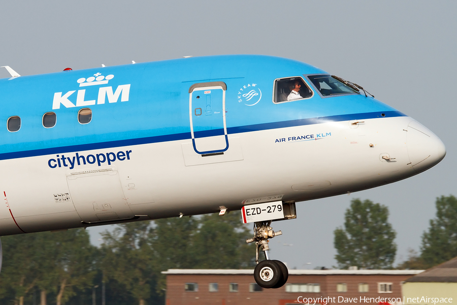 KLM Cityhopper Embraer ERJ-190STD (ERJ-190-100STD) (PH-EZD) | Photo 14424