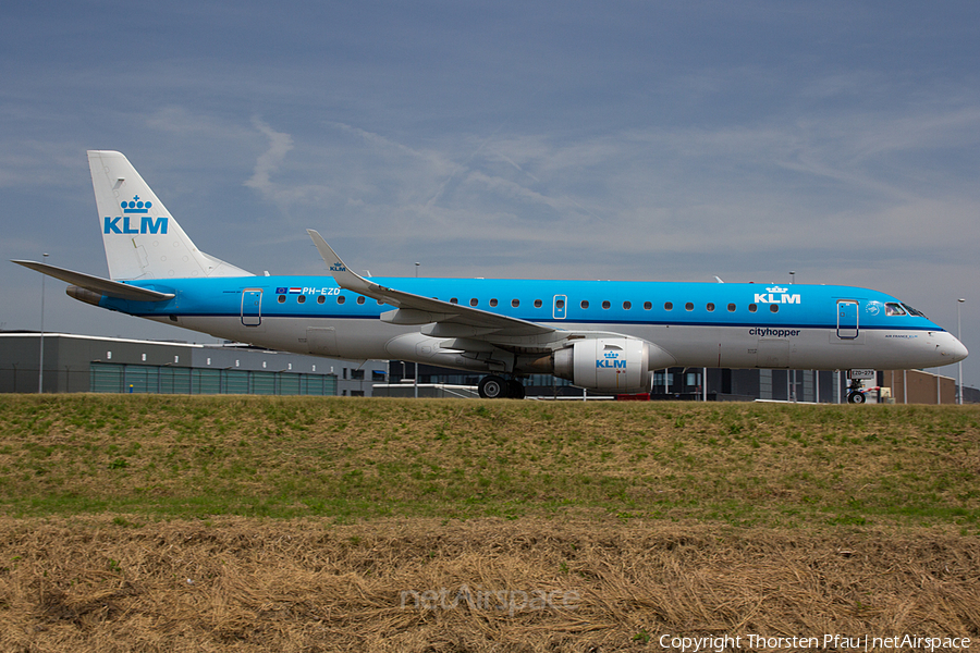 KLM Cityhopper Embraer ERJ-190STD (ERJ-190-100STD) (PH-EZD) | Photo 61055