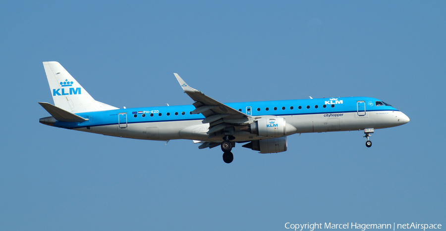 KLM Cityhopper Embraer ERJ-190STD (ERJ-190-100STD) (PH-EZD) | Photo 104418