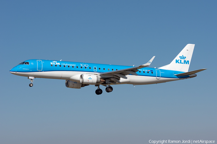 KLM Cityhopper Embraer ERJ-190LR (ERJ-190-100LR) (PH-EZE) | Photo 413689