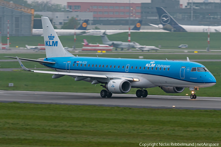 KLM Cityhopper Embraer ERJ-190LR (ERJ-190-100LR) (PH-EZE) | Photo 447420