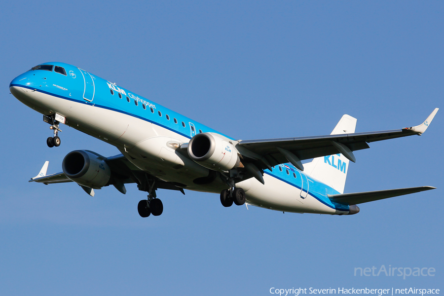 KLM Cityhopper Embraer ERJ-190STD (ERJ-190-100STD) (PH-EZF) | Photo 237720