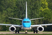 KLM Cityhopper Embraer ERJ-190STD (ERJ-190-100STD) (PH-EZF) at  Hamburg - Fuhlsbuettel (Helmut Schmidt), Germany