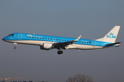 KLM Cityhopper Embraer ERJ-190LR (ERJ-190-100LR) (PH-EZH) at  Hamburg - Fuhlsbuettel (Helmut Schmidt), Germany