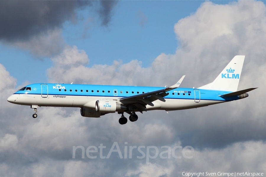KLM Cityhopper Embraer ERJ-190LR (ERJ-190-100LR) (PH-EZH) | Photo 16740
