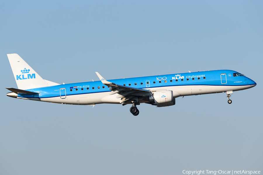 KLM Cityhopper Embraer ERJ-190LR (ERJ-190-100LR) (PH-EZH) | Photo 472091