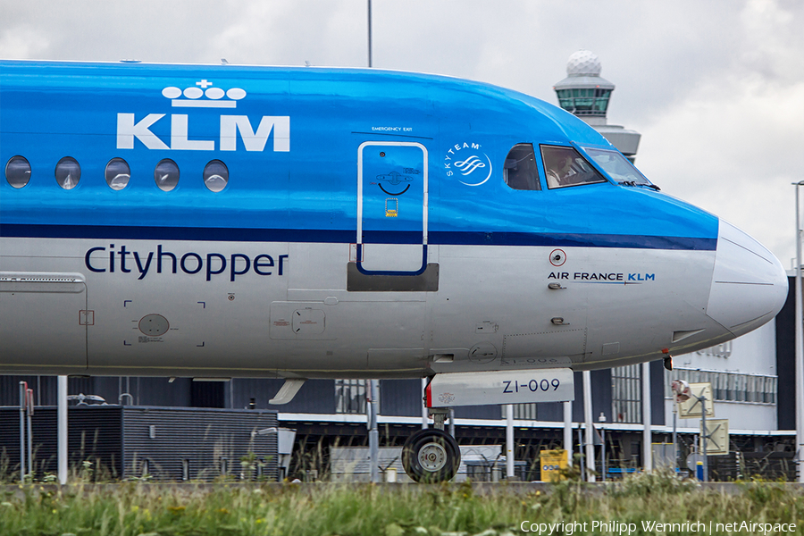 KLM Cityhopper Embraer ERJ-190STD (ERJ-190-100STD) (PH-EZI) | Photo 117679