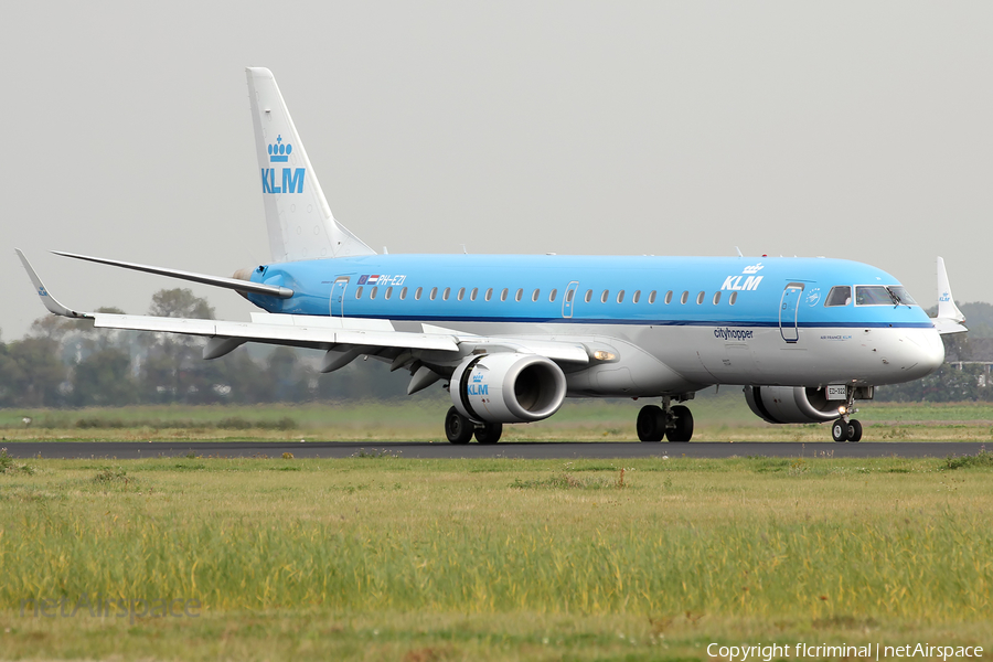 KLM Cityhopper Embraer ERJ-190STD (ERJ-190-100STD) (PH-EZI) | Photo 22834