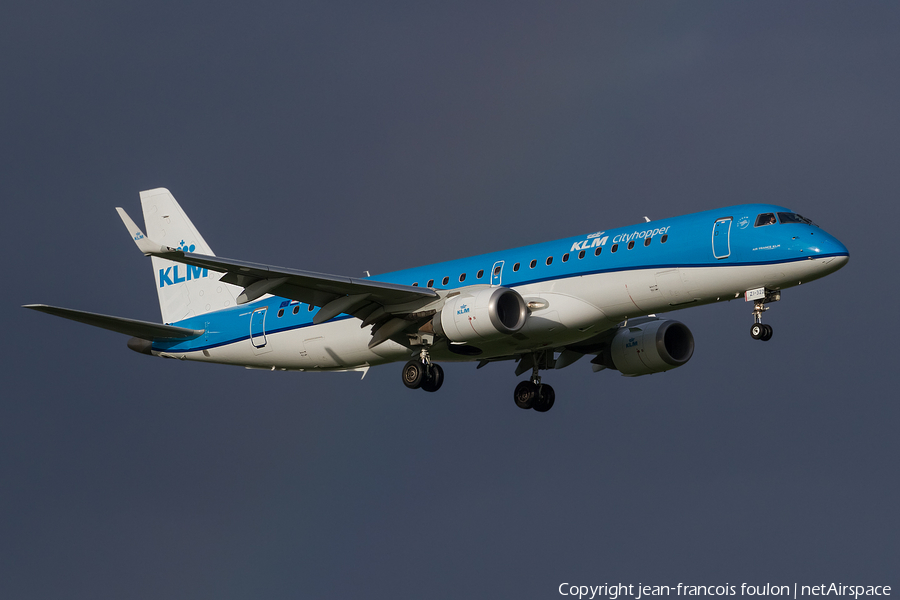 KLM Cityhopper Embraer ERJ-190STD (ERJ-190-100STD) (PH-EZI) | Photo 414701