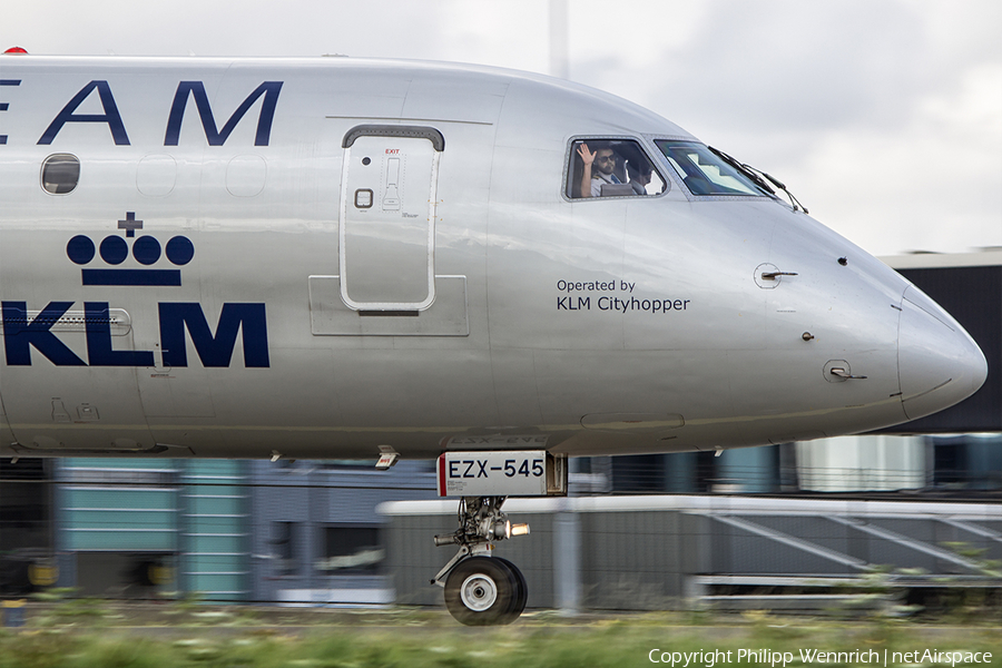 KLM Cityhopper Embraer ERJ-190STD (ERJ-190-100STD) (PH-EZK) | Photo 117678